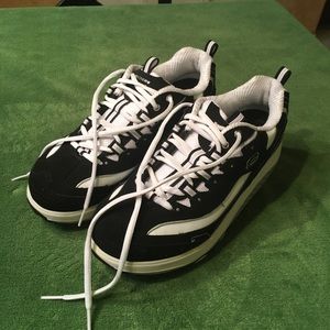 Skechers Shape Ups 11809 toning walking shoes